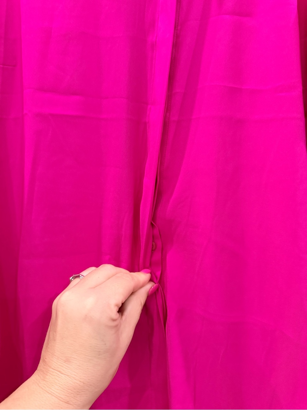 Express women’s  Button-Up Shirt in Bright Fuchsia Pink XL NWT - Picture 5 of 7